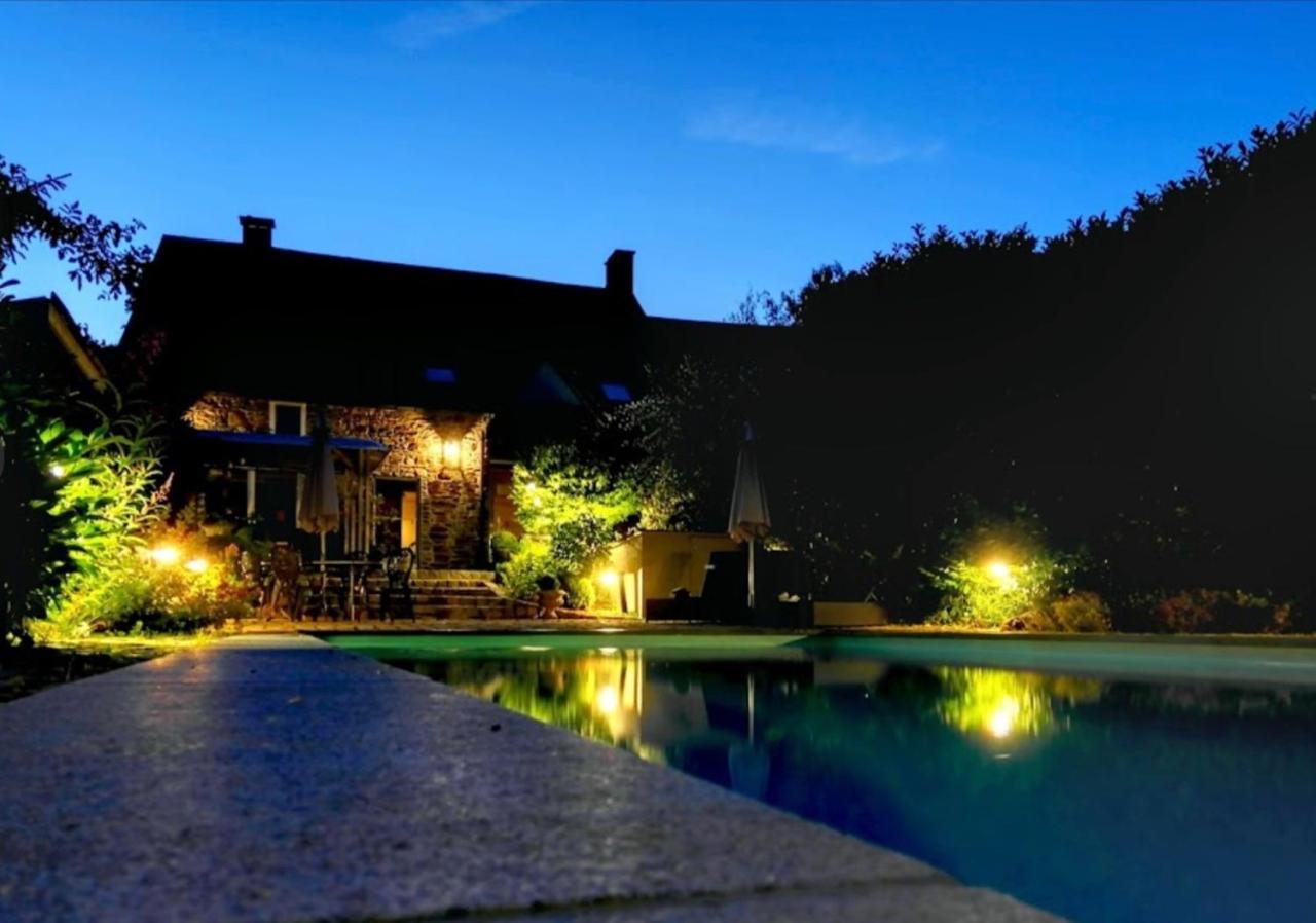 Paddock Lodge - Suites Wellness & Chambres D'Hotes Stoumont Eksteriør billede