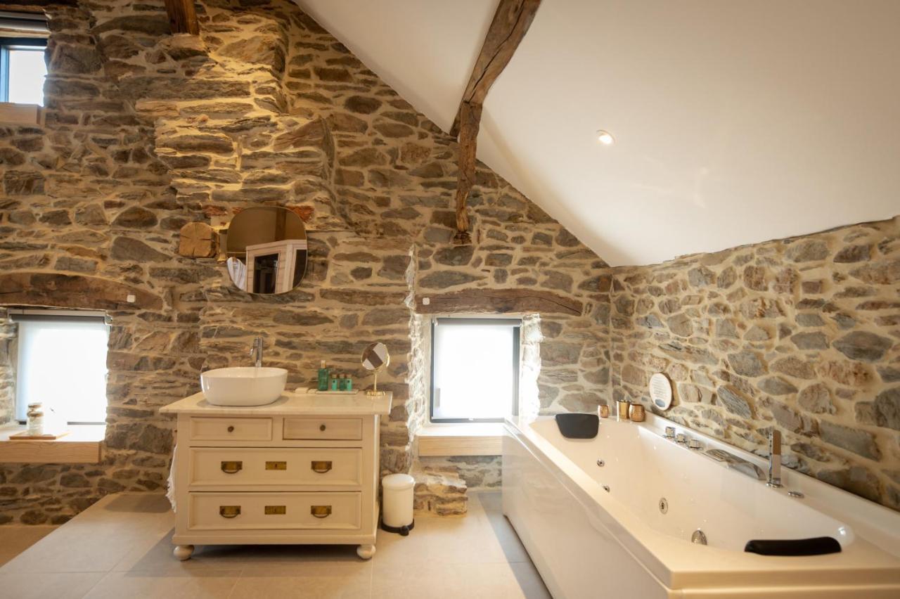 Paddock Lodge - Suites Wellness & Chambres D'Hotes Stoumont Eksteriør billede